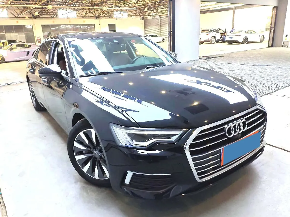 2021 Audi A6L 2.0T 224HP L4 7DCT,autocango,china used car exporter,china ev exporter,chinese used car exporter,chinese used ev exporter