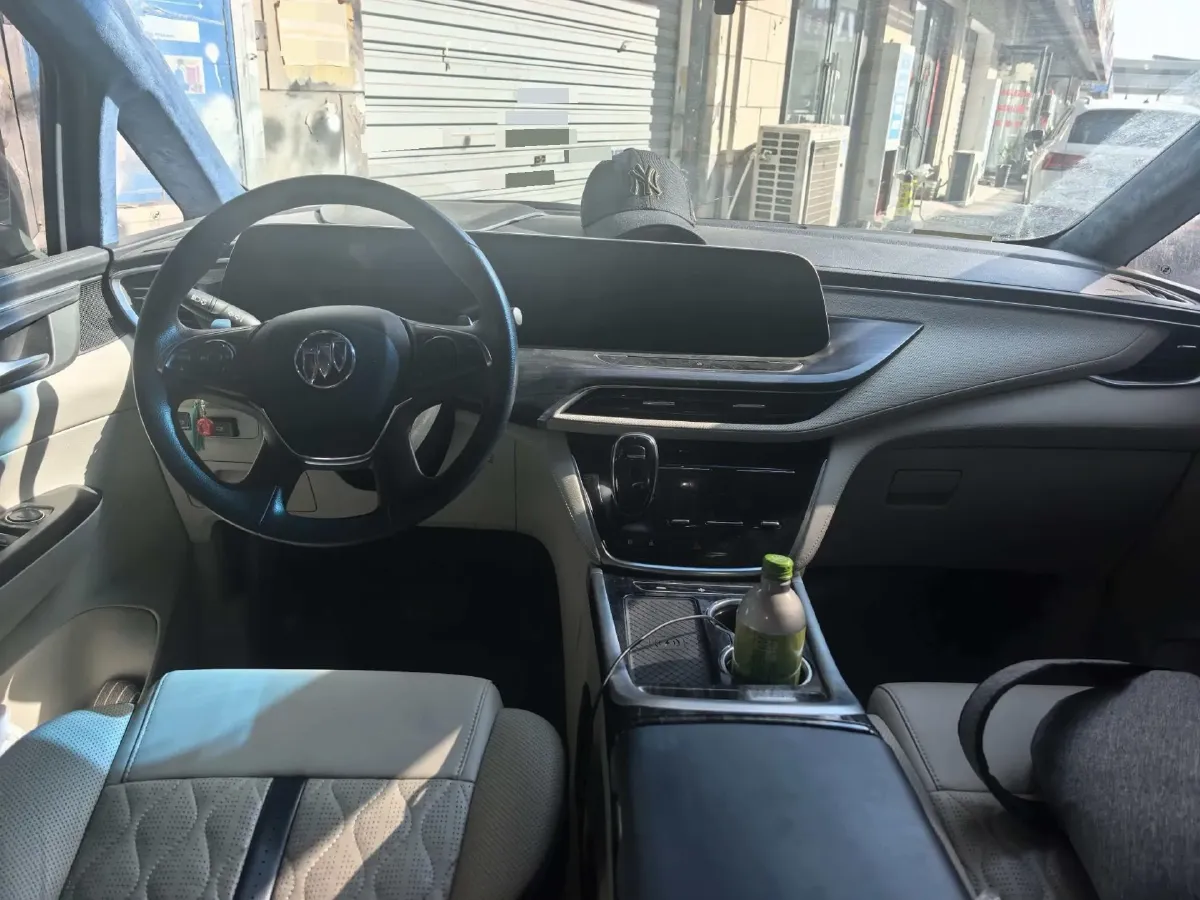 2022 Buick GL8 2.0T 237HP L4 9AT,autocango,china used car exporter,china ev exporter,chinese used car exporter,chinese used ev exporter