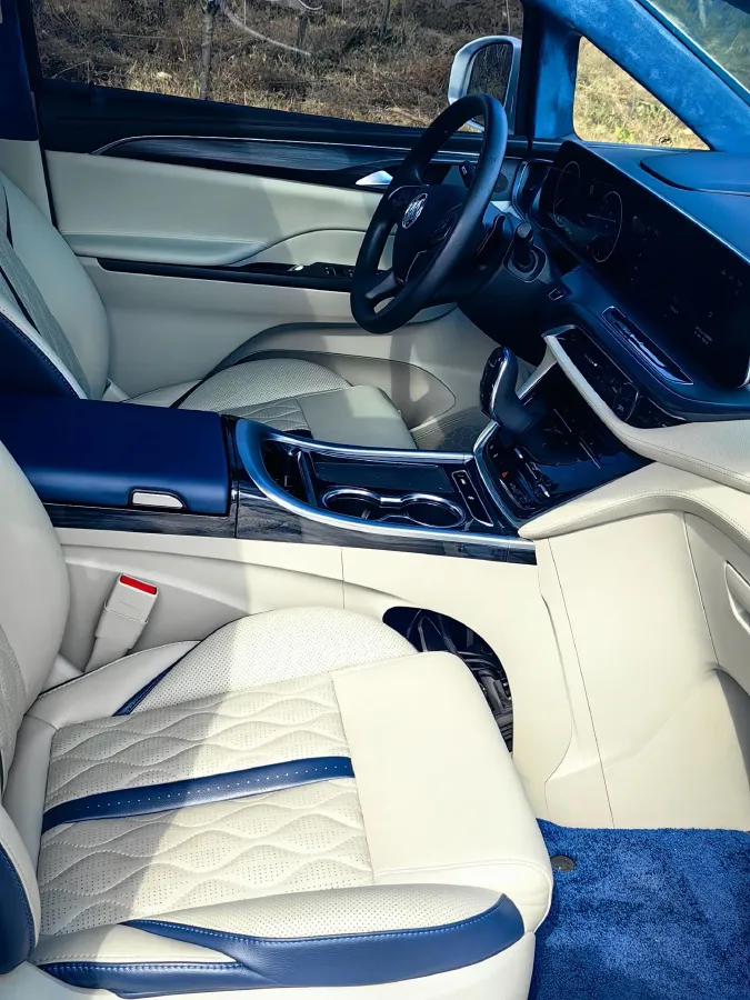 2022 Buick GL8 2.0T 237HP L4 9AT,autocango,china used car exporter,china ev exporter,chinese used car exporter,chinese used ev exporter