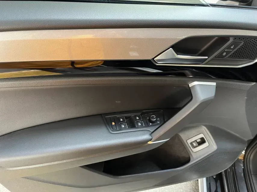 2022 Volkswagen Tayron 1.4T 150HP L4 7DCT,autocango,china used car exporter,china ev exporter,chinese used car exporter,chinese used ev exporter