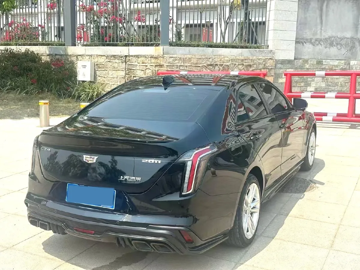 2022 Cadillac CT4 2.0T 237HP L4 8AT,autocango,china used car exporter,china ev exporter,chinese used car exporter,chinese used ev exporter