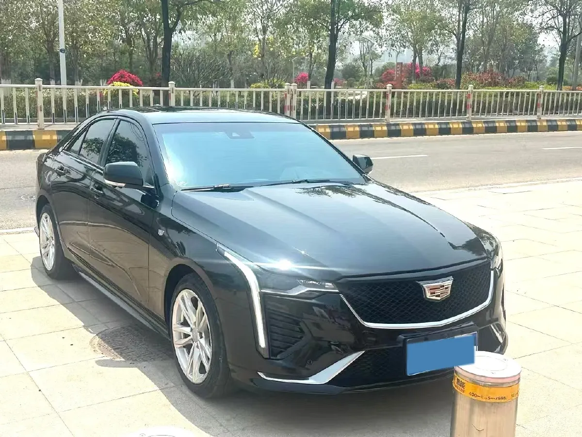 2022 Cadillac CT4 2.0T 237HP L4 8AT,autocango,china used car exporter,china ev exporter,chinese used car exporter,chinese used ev exporter