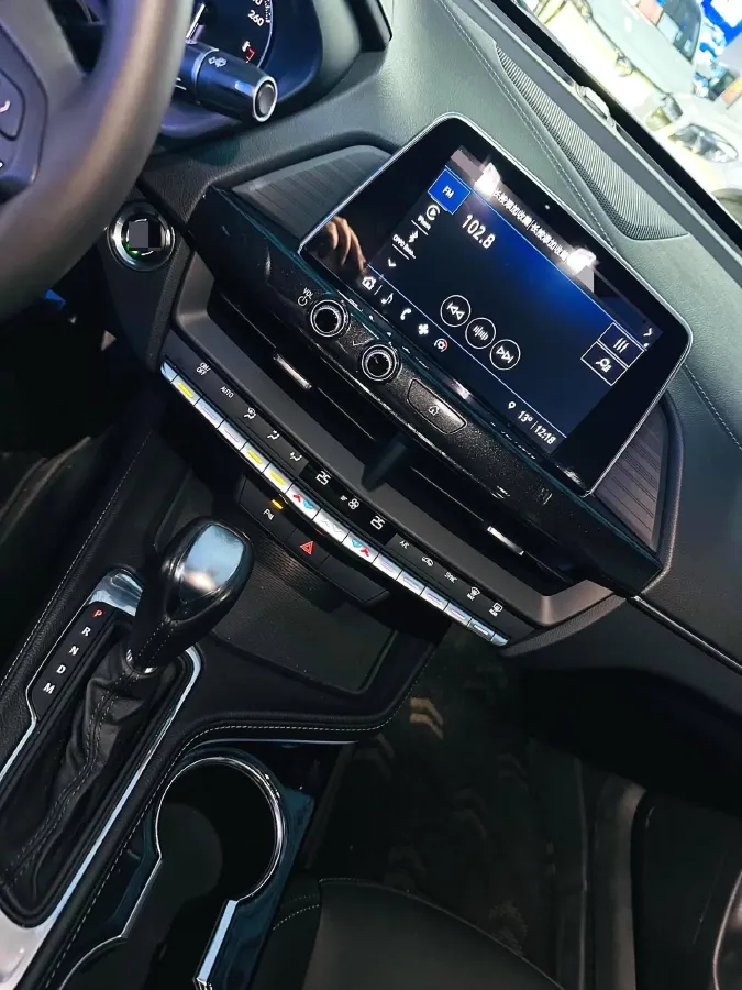 2021 Cadillac CT4 2.0T 237HP L4 8AT,autocango,china used car exporter,china ev exporter,chinese used car exporter,chinese used ev exporter