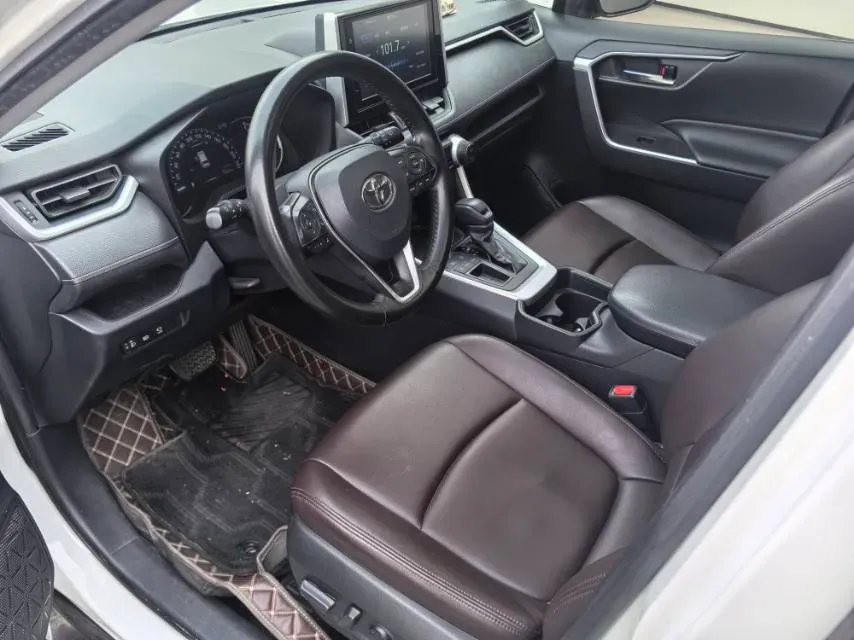 2020 Toyota RAV4 2.0L 171HP L4 CVT,autocango,china used car exporter,china ev exporter,chinese used car exporter,chinese used ev exporter