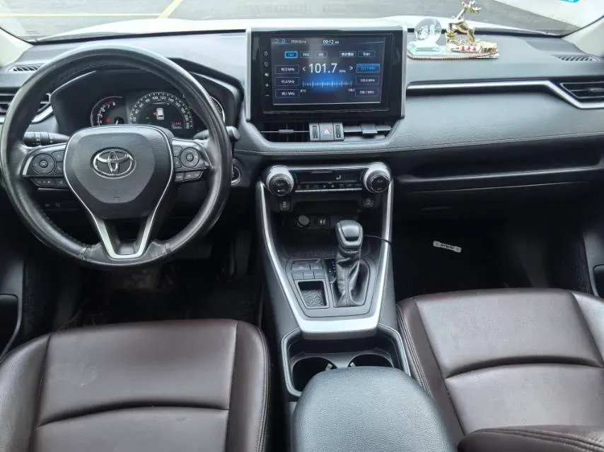 2020 Toyota RAV4 2.0L 171HP L4 CVT,autocango,china used car exporter,china ev exporter,chinese used car exporter,chinese used ev exporter