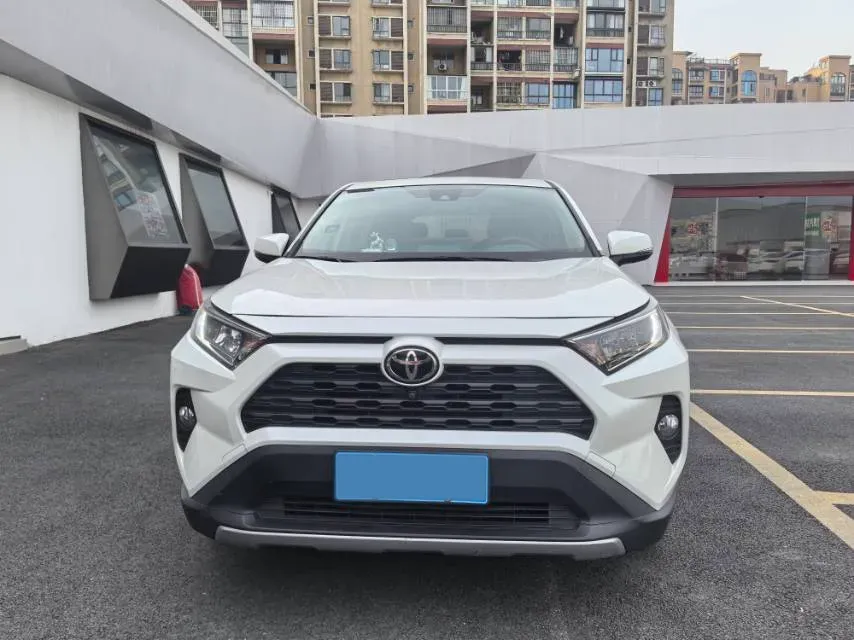 2020 Toyota RAV4 2.0L 171HP L4 CVT,autocango,china used car exporter,china ev exporter,chinese used car exporter,chinese used ev exporter