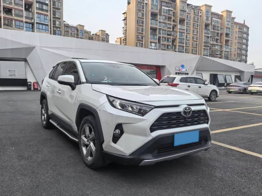 2020 Toyota RAV4 2.0L 171HP L4 CVT,autocango,china used car exporter,china ev exporter,chinese used car exporter,chinese used ev exporter