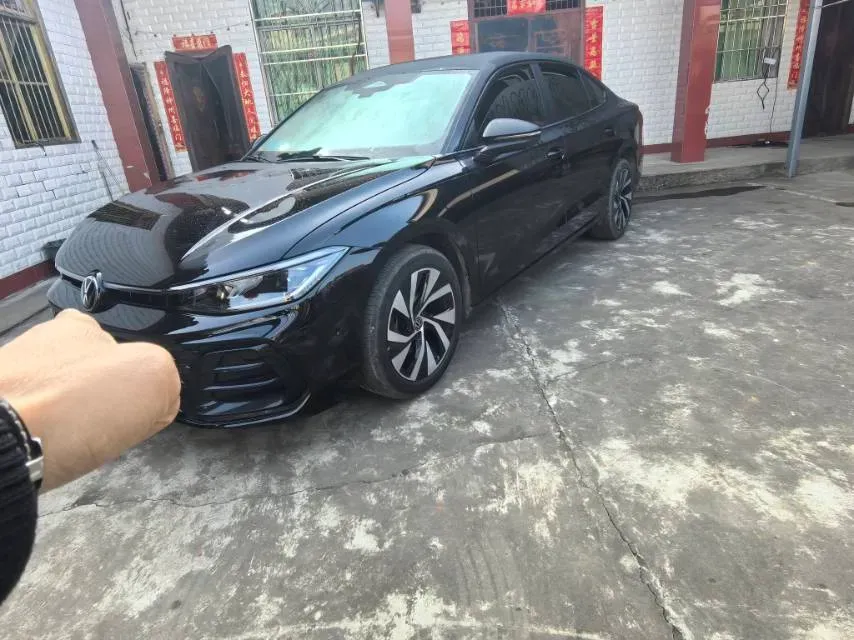 2025 Volkswagen Passat 2.0T 220HP L4 7DCT,autocango,china used car exporter,china ev exporter,chinese used car exporter,chinese used ev exporter