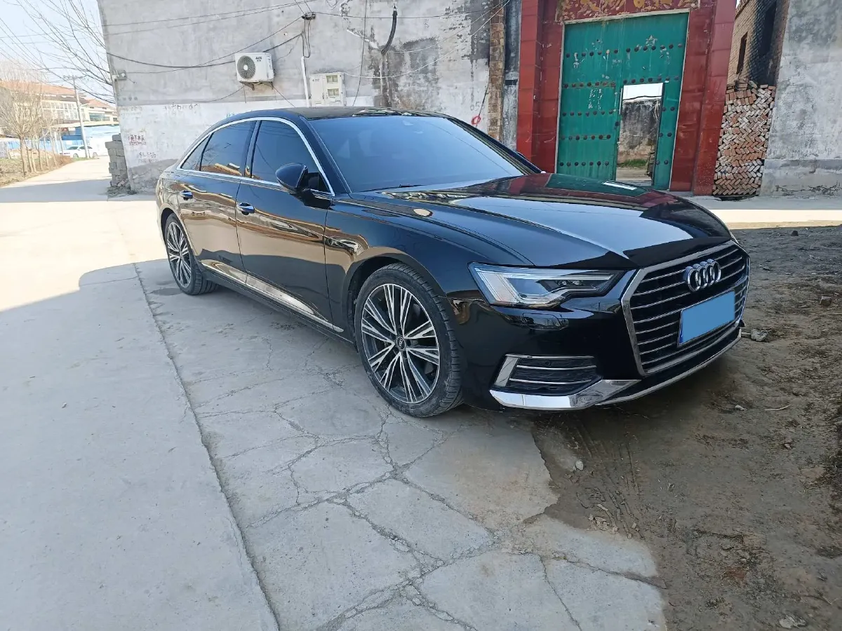 2021 Audi A6L 2.0T 224HP L4 7DCT,autocango,china used car exporter,china ev exporter,chinese used car exporter,chinese used ev exporter