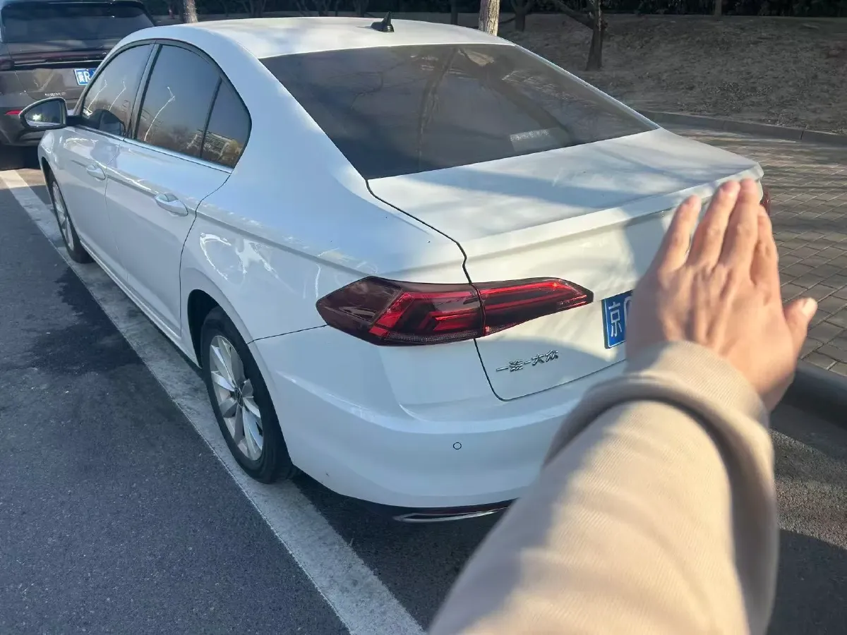 2021 Volkswagen Bora 1.5L 113HP L4 6AT,autocango,china used car exporter,china ev exporter,chinese used car exporter,chinese used ev exporter
