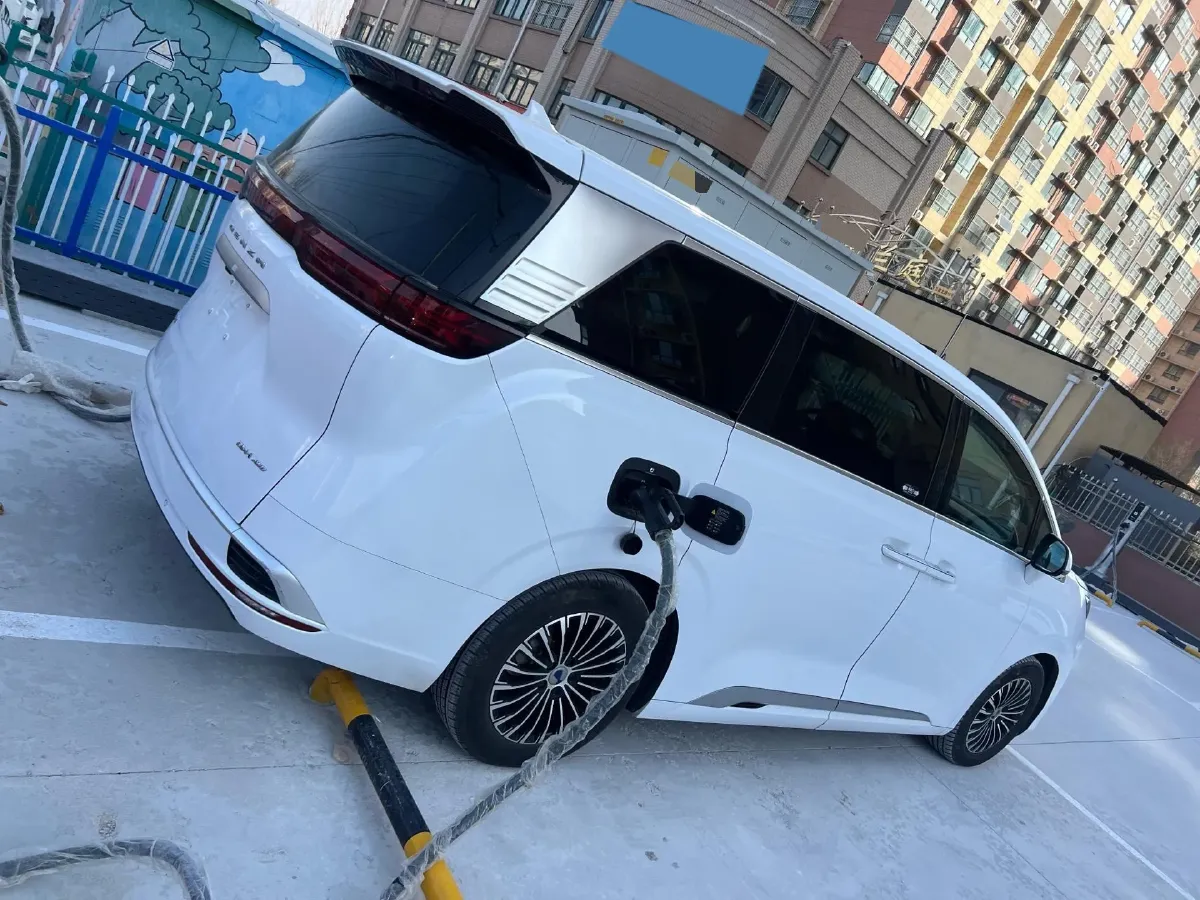 2022 Mercedes-Benz GLC Class 2.0T 197HP L4 9AT,autocango,china used car exporter,china ev exporter,chinese used car exporter,chinese used ev exporter