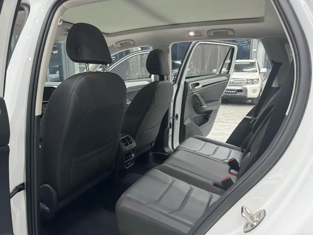 2022 Volkswagen Tayron 1.4T 150HP L4 7DCT,autocango,china used car exporter,china ev exporter,chinese used car exporter,chinese used ev exporter