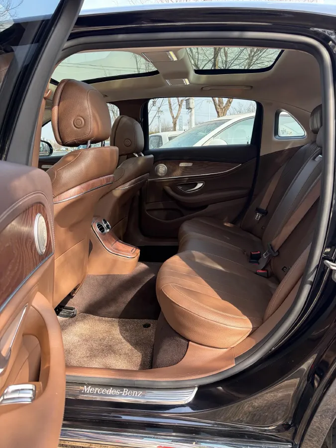 2022 Mercedes-Benz GLC Class 2.0T 258HP L4 9AT,autocango,china used car exporter,china ev exporter,chinese used car exporter,chinese used ev exporter