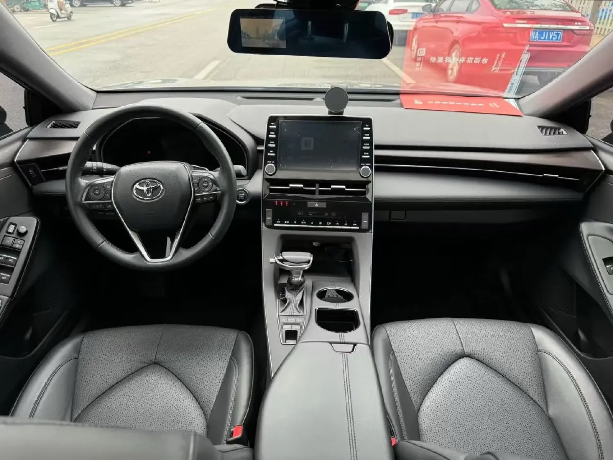 2021 Toyota Avalon 2.5L 209HP L4 8AT,autocango,china used car exporter,china ev exporter,chinese used car exporter,chinese used ev exporter