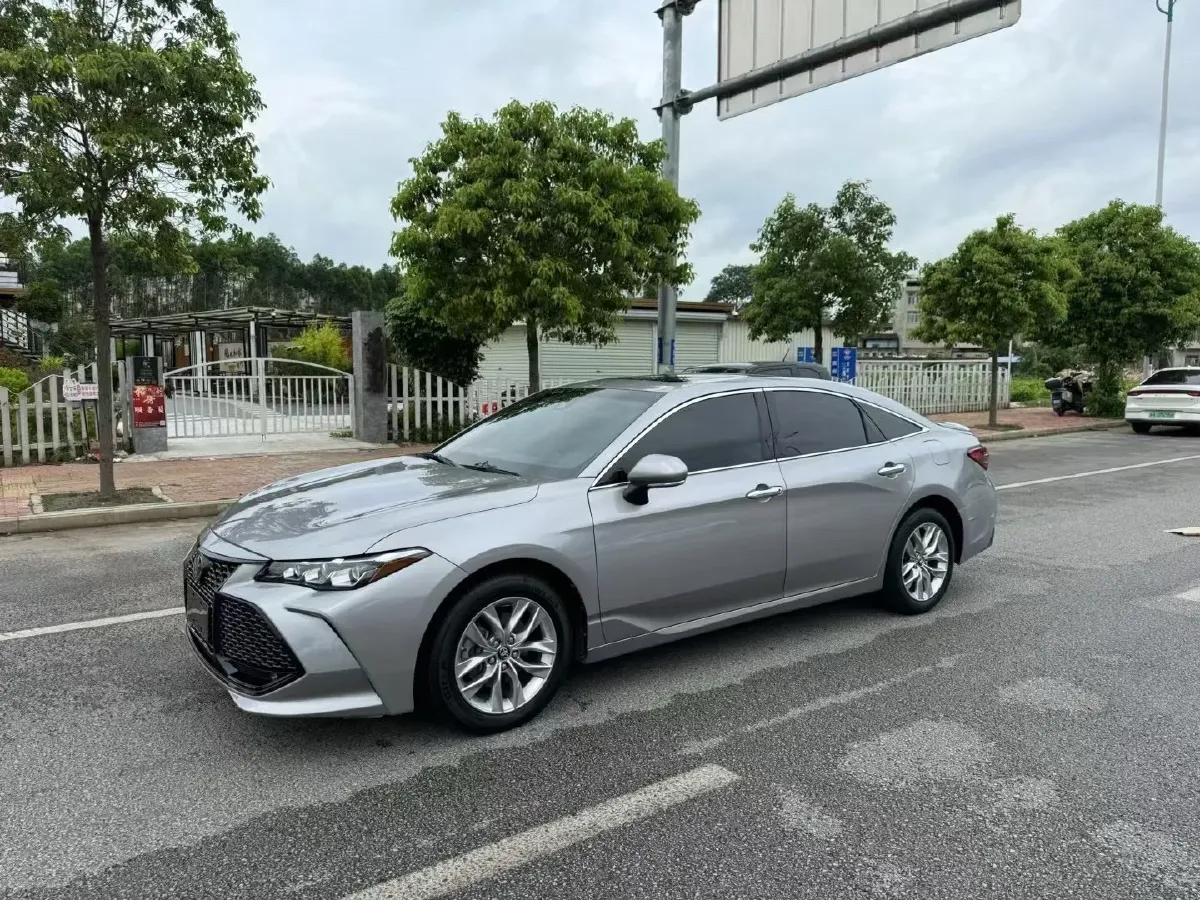2021 Toyota Avalon 2.5L 209HP L4 8AT,autocango,china used car exporter,china ev exporter,chinese used car exporter,chinese used ev exporter