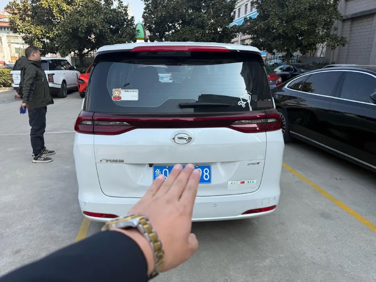 2023 GAC Trumpchi M6 1.5T 177HP L4 7DCT,autocango,china used car exporter,china ev exporter,chinese used car exporter,chinese used ev exporter