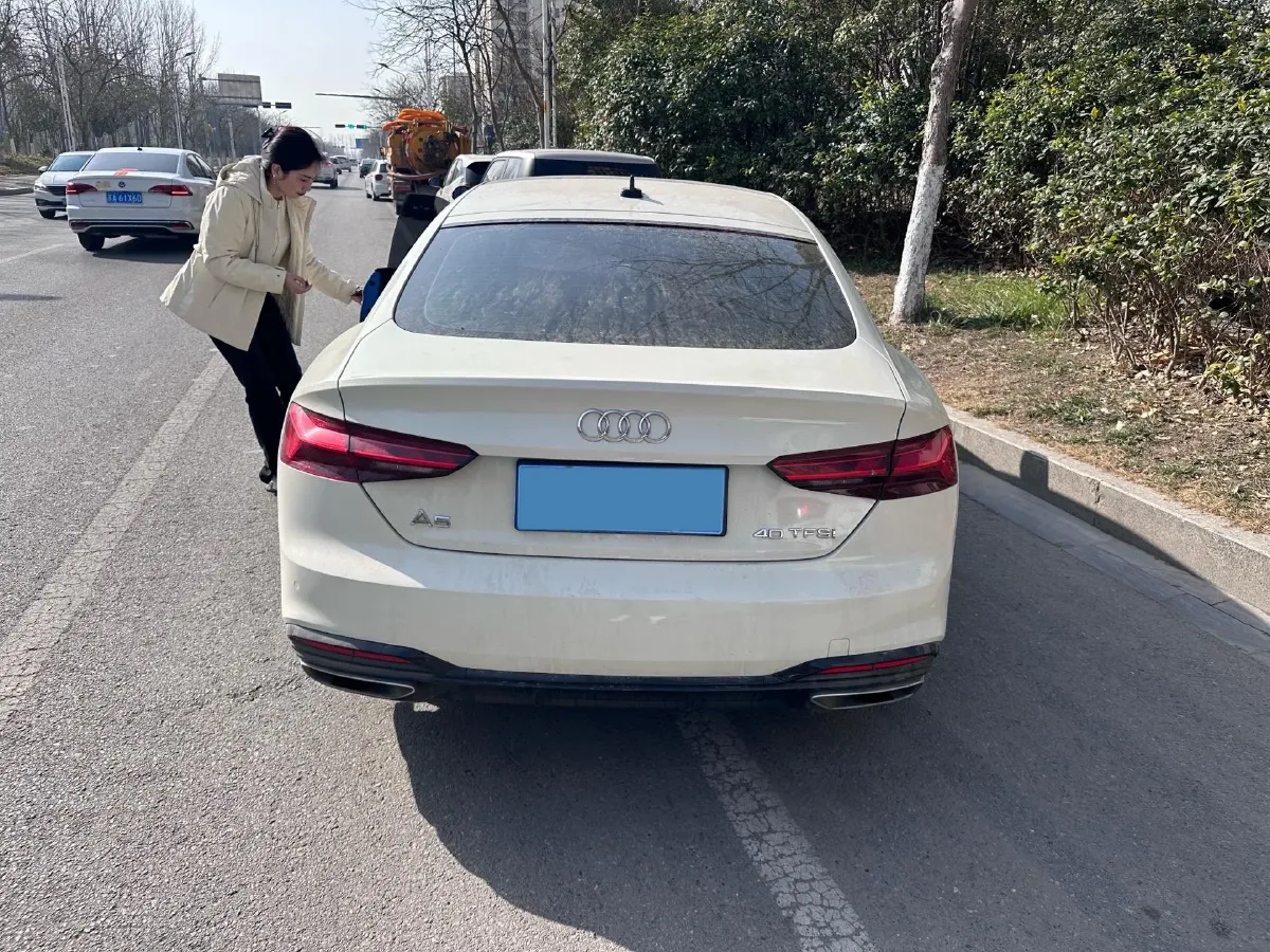 2021 Audi A5 2.0T 204HP L4 7DCT,autocango,china used car exporter,china ev exporter,chinese used car exporter,chinese used ev exporter