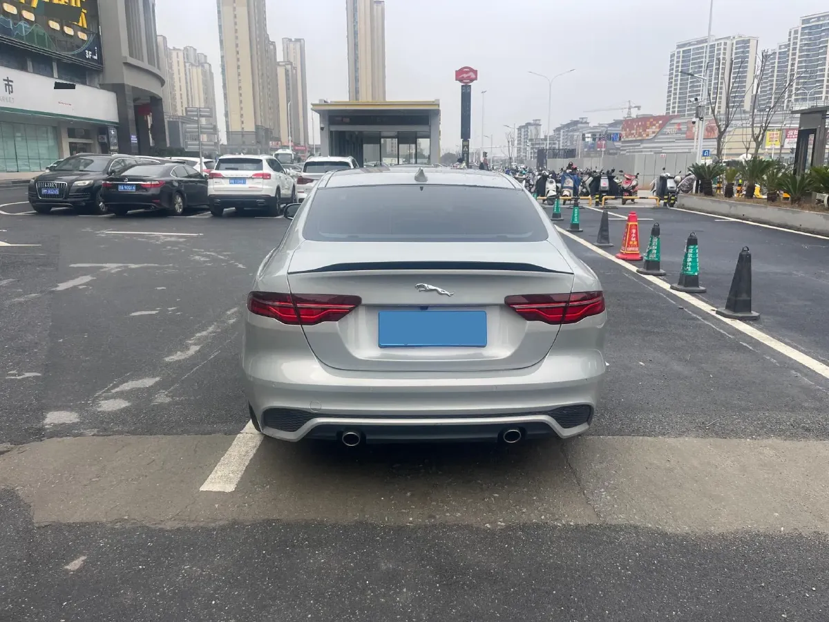 2024 Jaguar XEL 2.0T 250HP L4 8AT,autocango,china used car exporter,china ev exporter,chinese used car exporter,chinese used ev exporter