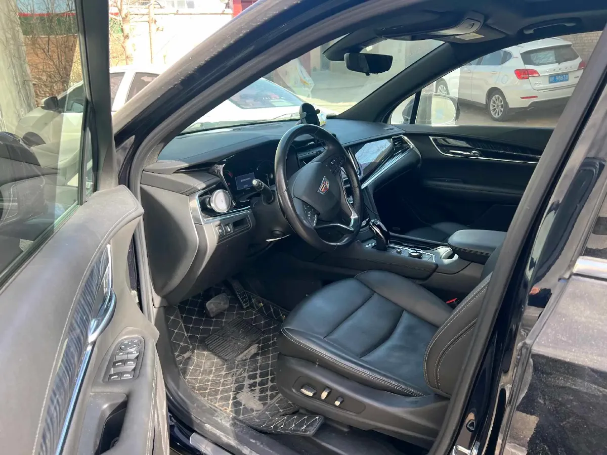2022 Cadillac XT6 2.0T 237HP L4 9AT,autocango,china used car exporter,china ev exporter,chinese used car exporter,chinese used ev exporter