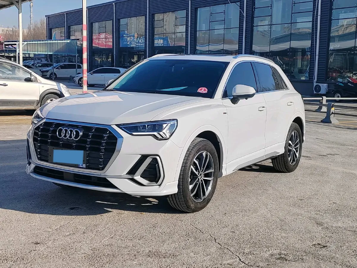 2021 Audi Q3 1.4T 150HP L4 7DCT,autocango,china used car exporter,china ev exporter,chinese used car exporter,chinese used ev exporter