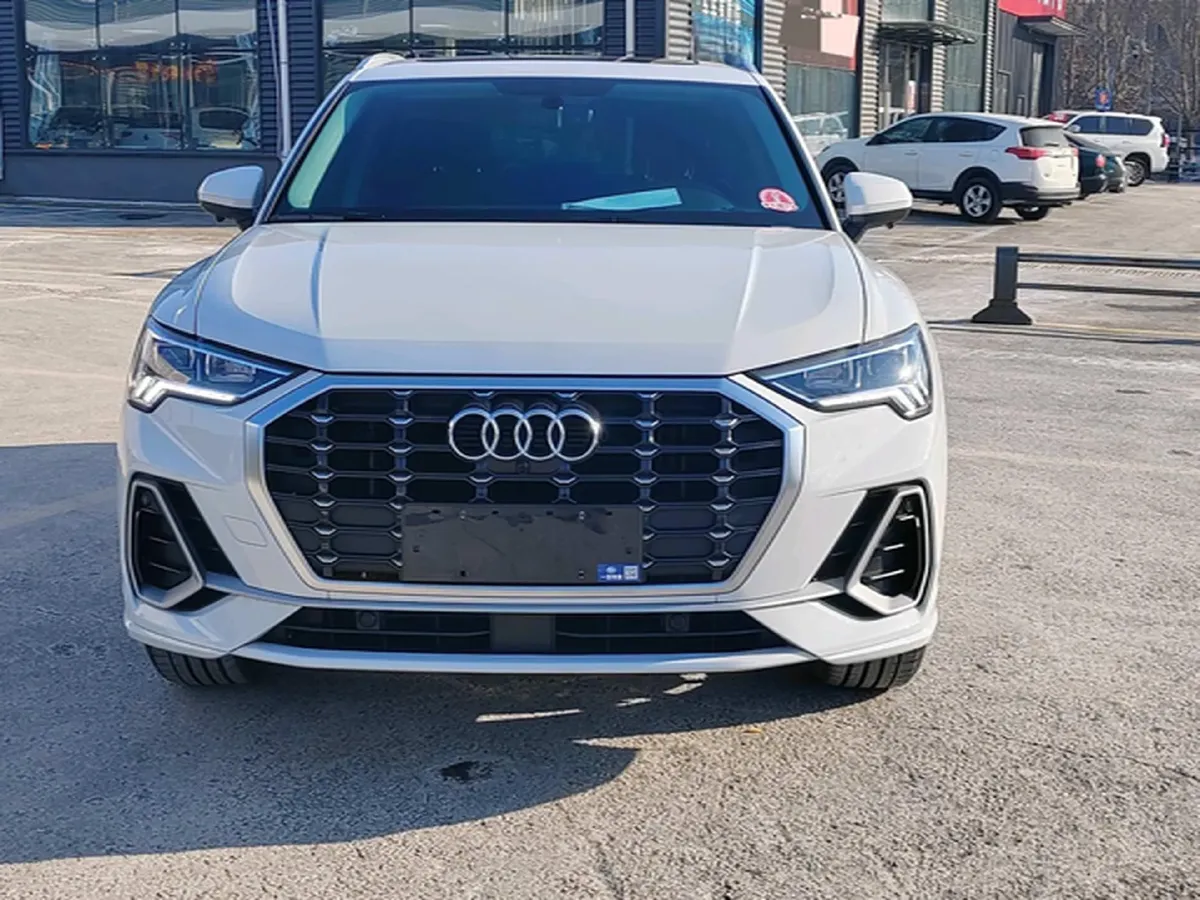 2021 Audi Q3 1.4T 150HP L4 7DCT,autocango,china used car exporter,china ev exporter,chinese used car exporter,chinese used ev exporter