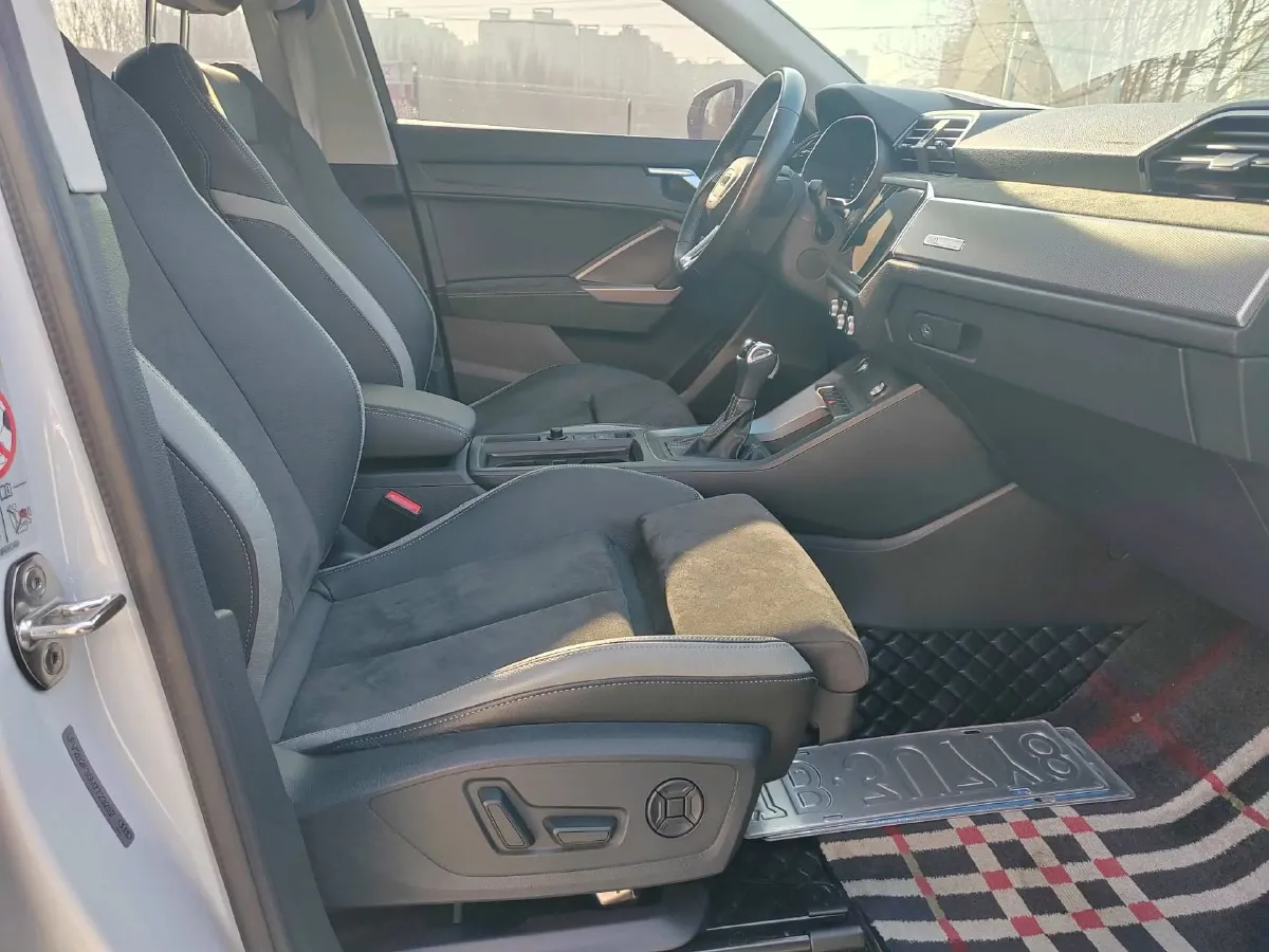 2021 Audi Q3 1.4T 150HP L4 7DCT,autocango,china used car exporter,china ev exporter,chinese used car exporter,chinese used ev exporter