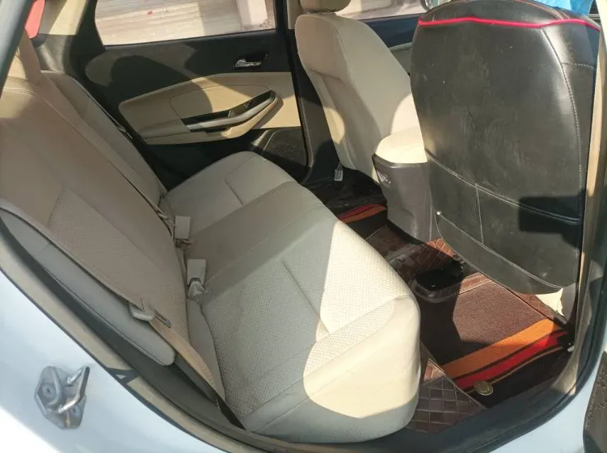 2017 Ford Escort 1.5L 113HP L4 5MT,autocango,china used car exporter,china ev exporter,chinese used car exporter,chinese used ev exporter