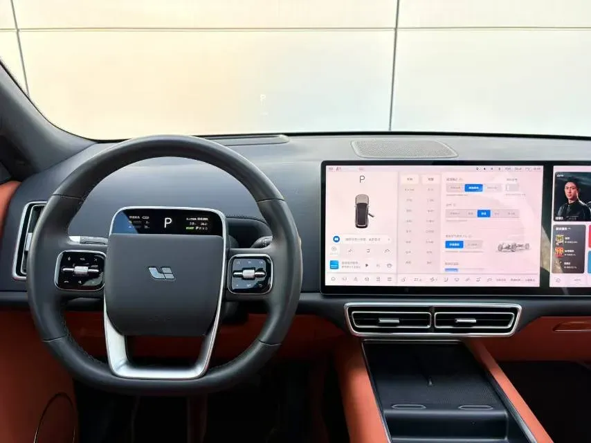 2023 Li L8 Range Extended 154HP REEV 40.9KWH,autocango,china used car exporter,china ev exporter,chinese used car exporter,chinese used ev exporter