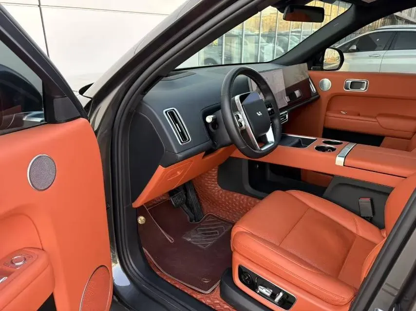 2023 Li L8 Range Extended 154HP REEV 40.9KWH,autocango,china used car exporter,china ev exporter,chinese used car exporter,chinese used ev exporter