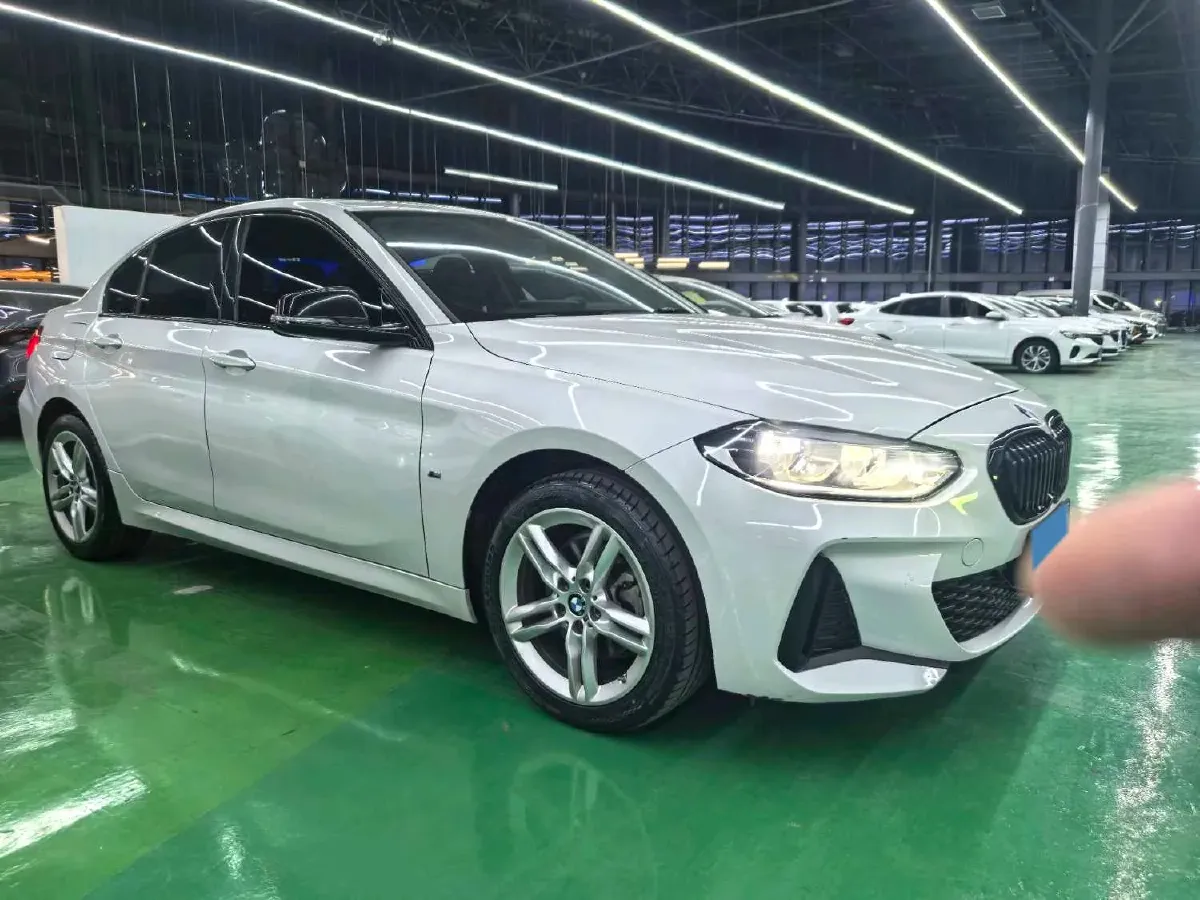 2023 BMW 1 Series 1.5T 136HP L3 7DCT,autocango,china used car exporter,china ev exporter,chinese used car exporter,chinese used ev exporter