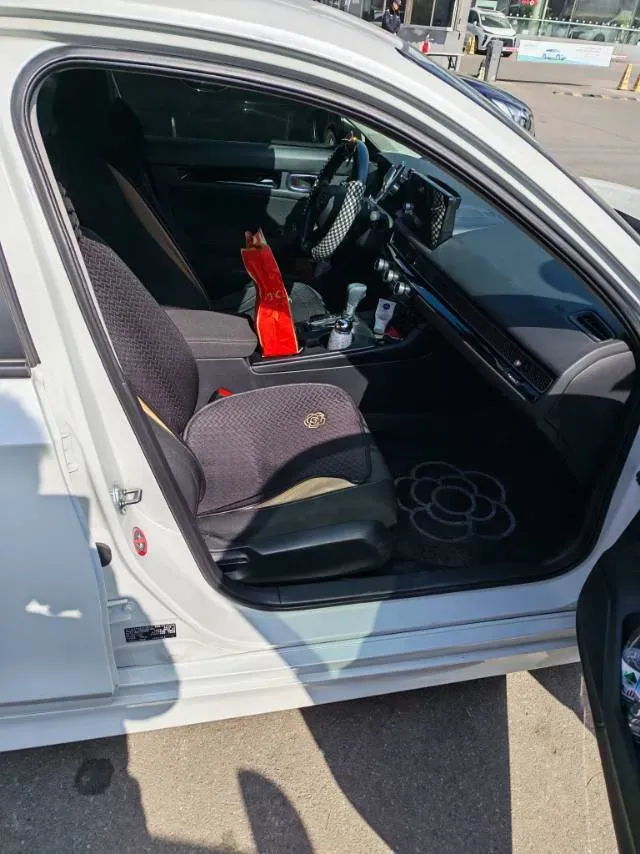 2023 Honda Civic 1.5T 182HP L4 CVT,autocango,china used car exporter,china ev exporter,chinese used car exporter,chinese used ev exporter