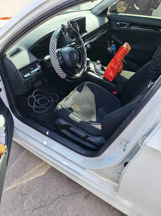 2023 Honda Civic 1.5T 182HP L4 CVT,autocango,china used car exporter,china ev exporter,chinese used car exporter,chinese used ev exporter