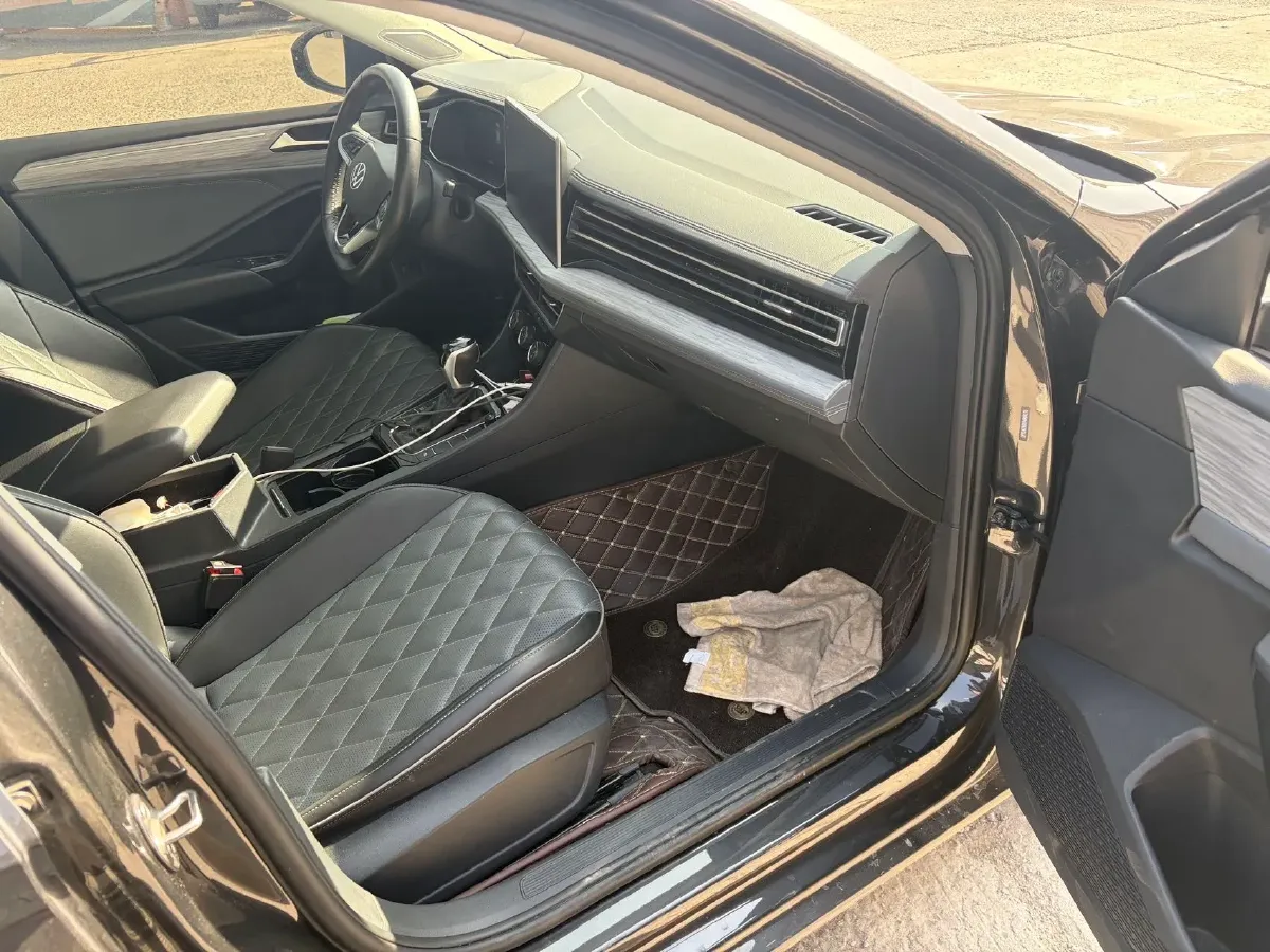 2023 Volkswagen Sagitar 1.5T 160HP L4 7DCT,autocango,china used car exporter,china ev exporter,chinese used car exporter,chinese used ev exporter