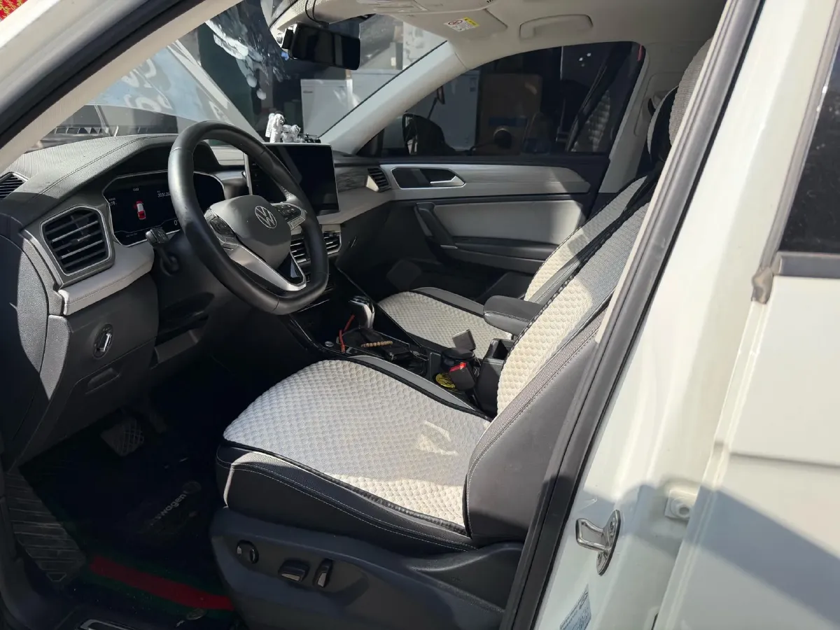 2023 Volkswagen Tayron 2.0T 186HP L4 7DCT,autocango,china used car exporter,china ev exporter,chinese used car exporter,chinese used ev exporter