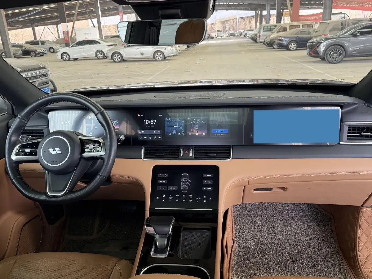 2020 Li ONE Range Extended 131HP REEV 40.5KWH,autocango,china used car exporter,china ev exporter,chinese used car exporter,chinese used ev exporter