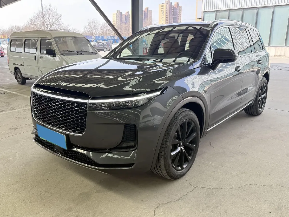 2020 Li ONE Range Extended 131HP REEV 40.5KWH,autocango,china used car exporter,china ev exporter,chinese used car exporter,chinese used ev exporter