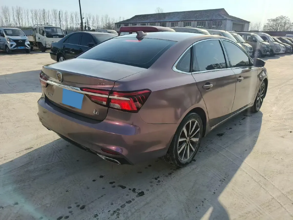 2017 Roewe i6 1.5T 169HP L4 7DCT,autocango,china used car exporter,china ev exporter,chinese used car exporter,chinese used ev exporter