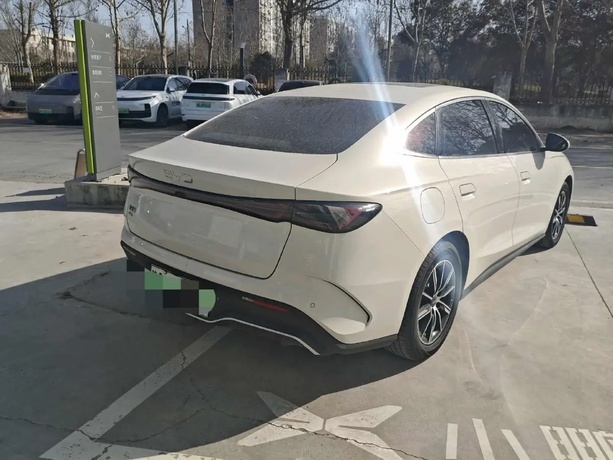 2024 BYD Seal 06 1.5L 101HP L4 E-CVT PHEV 15.87KWH,autocango,china used car exporter,china ev exporter,chinese used car exporter,chinese used ev exporter