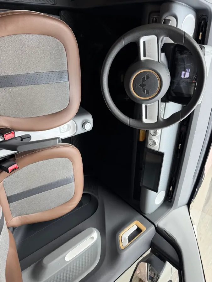 2022 WuLing HongGuang MINI EV BEV 17.3KWH,autocango,china used car exporter,china ev exporter,chinese used car exporter,chinese used ev exporter