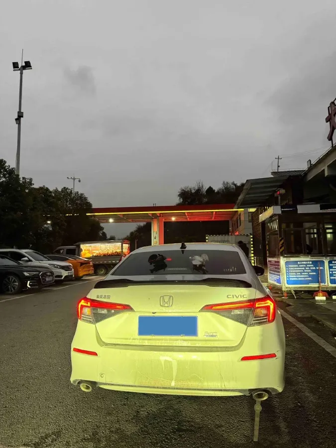 2022 Honda Civic 1.5T 182HP L4 CVT,autocango,china used car exporter,china ev exporter,chinese used car exporter,chinese used ev exporter