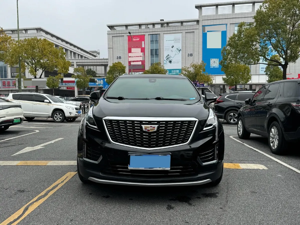 2021 Cadillac XT5 2.0T 237HP L4 9AT,autocango,china used car exporter,china ev exporter,chinese used car exporter,chinese used ev exporter