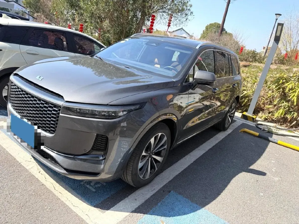 2021 Li ONE Range Extended 131HP REEV 40.5KWH,autocango,china used car exporter,china ev exporter,chinese used car exporter,chinese used ev exporter