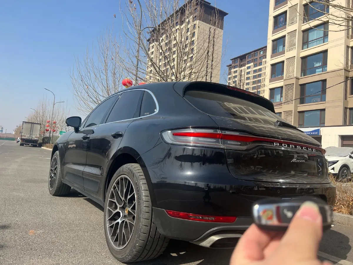2018 Porsche Macan 2.0T 252HP L4 7DCT,autocango,china used car exporter,china ev exporter,chinese used car exporter,chinese used ev exporter