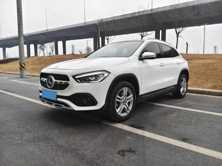 2023 Mercedes-Benz GLA Class 1.3T 163HP L4 7DCT,autocango,china used car exporter,china ev exporter,chinese used car exporter,chinese used ev exporter