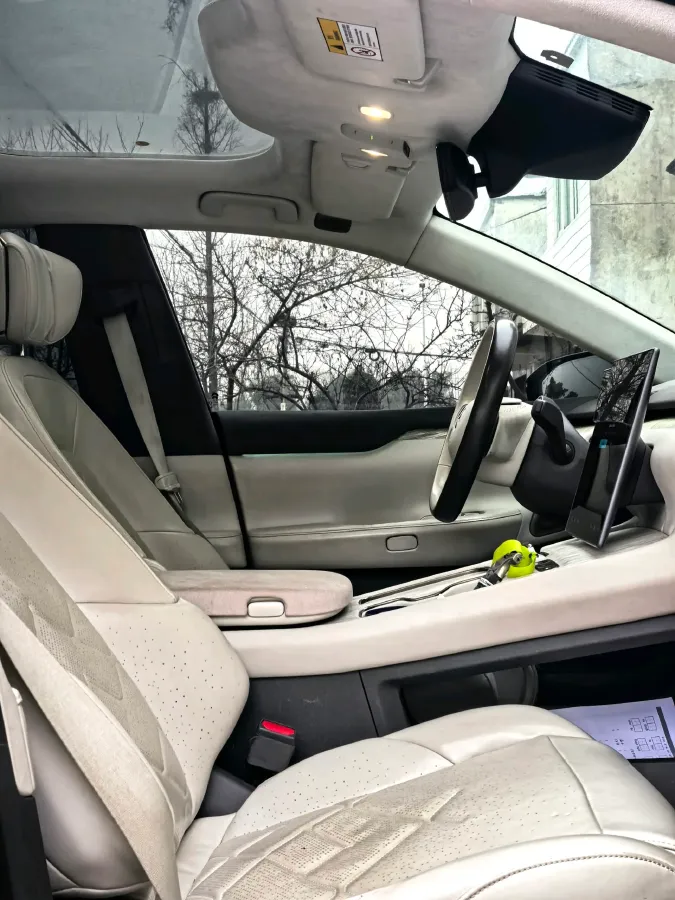 2021 Volkswagen ID.6 Crozz BEV 84.8KWH,autocango,china used car exporter,china ev exporter,chinese used car exporter,chinese used ev exporter