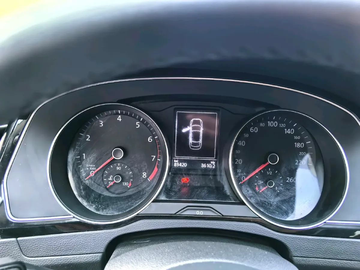 2019 Volkswagen Magotan 2.0T 186HP L4 7DCT,autocango,china used car exporter,china ev exporter,chinese used car exporter,chinese used ev exporter