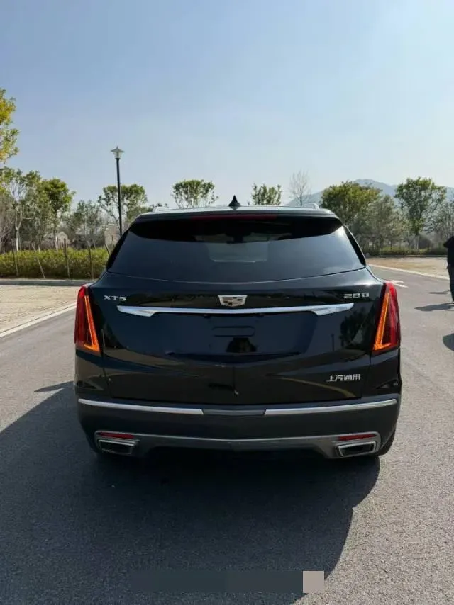 2020 Cadillac XT5 2.0T 237HP L4 9AT,autocango,china used car exporter,china ev exporter,chinese used car exporter,chinese used ev exporter