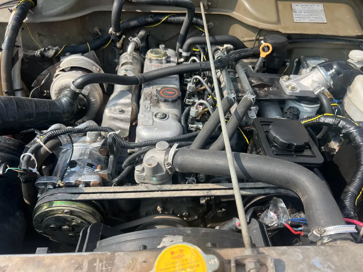 2018 BAW 212 2.8T 109HP L4 5MT,autocango,china used car exporter,china ev exporter,chinese used car exporter,chinese used ev exporter