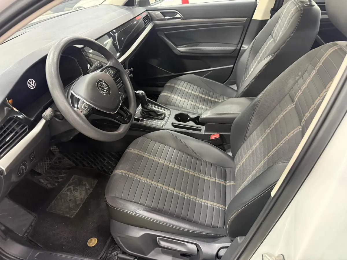 2022 Volkswagen Sagitar 1.2T 116HP L4 7DCT,autocango,china used car exporter,china ev exporter,chinese used car exporter,chinese used ev exporter