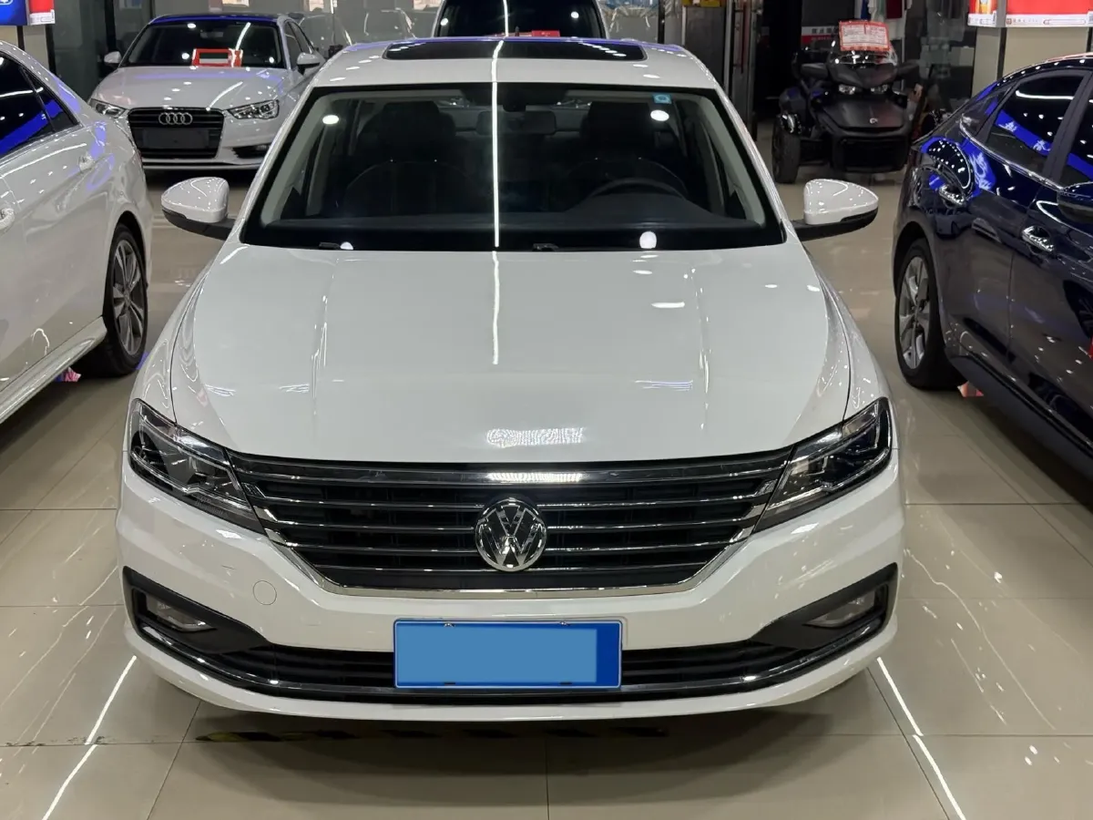2022 Volkswagen Sagitar 1.2T 116HP L4 7DCT,autocango,china used car exporter,china ev exporter,chinese used car exporter,chinese used ev exporter